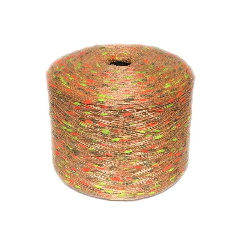 Espaço tingido de poliéster pom pom pom fios de dentes de dentes de tricô